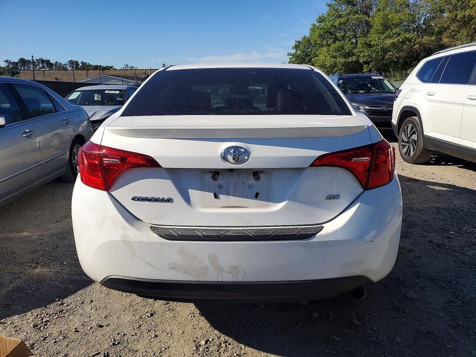 2019 TOYOTA COROLLA SE 6