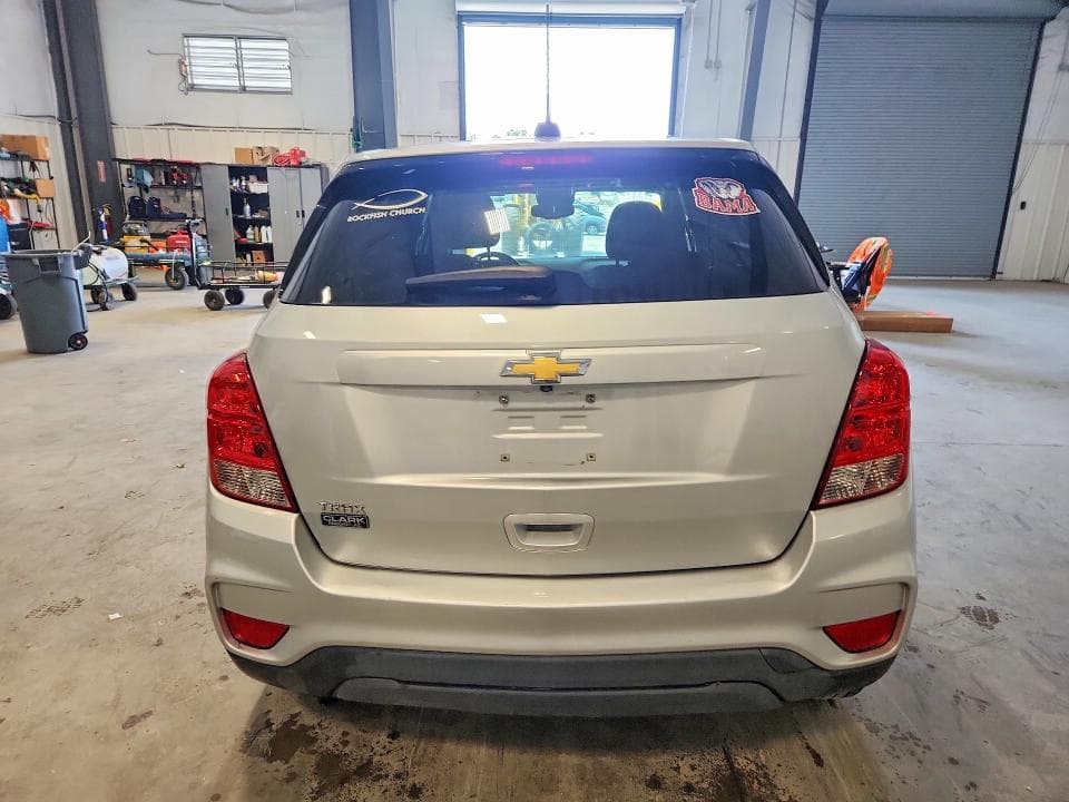 2020 CHEVROLET TRAX LS 6