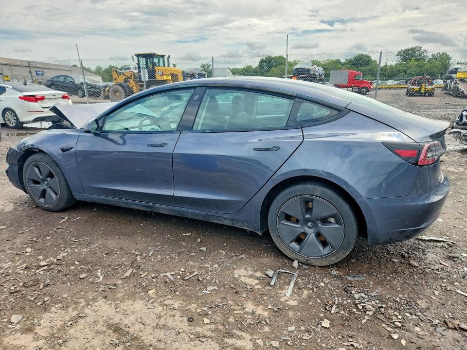 2023 TESLA MODEL 3 2