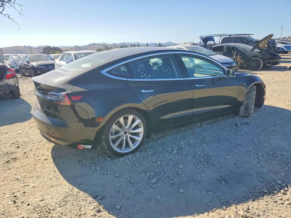 2018 TESLA MODEL 3 3