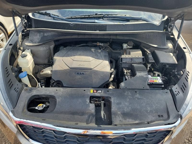 2019 KIA SORENTO LX V6 11