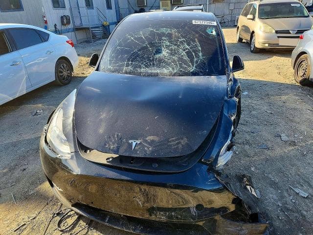 2022 TESLA MODEL Y 5