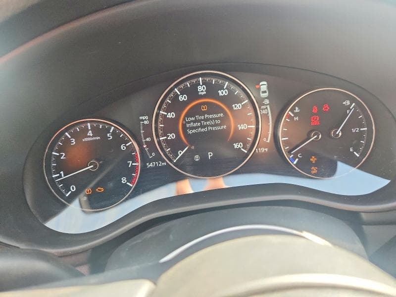 2021 MAZDA 3 PREMIUM 9
