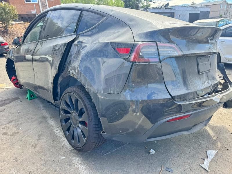 2024 TESLA MODEL Y 3