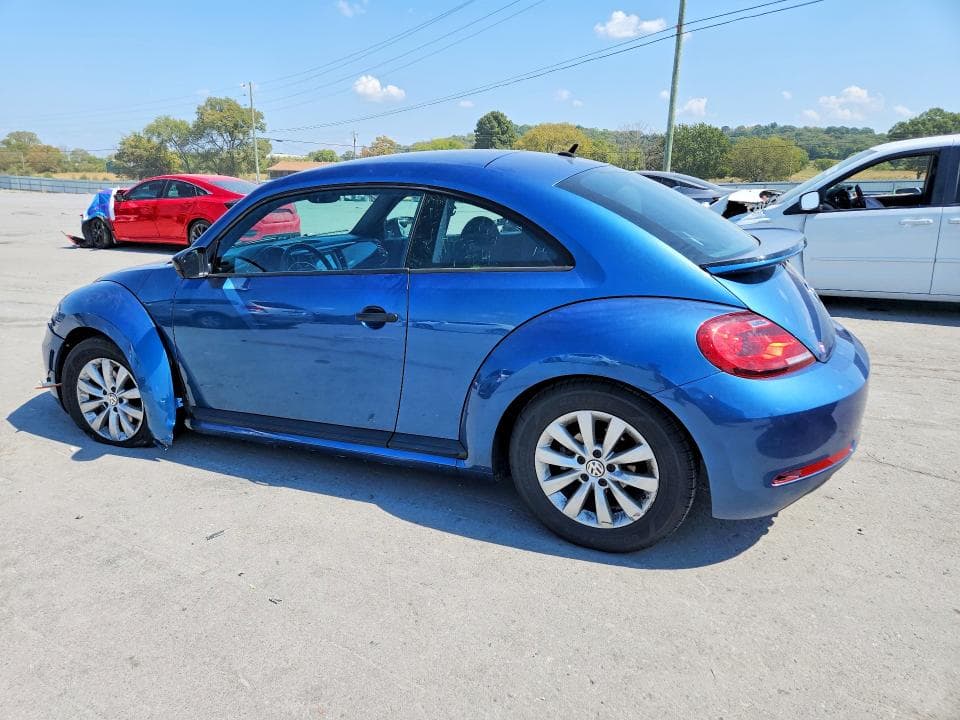 2018 VOLKSWAGEN BEETLE S 2
