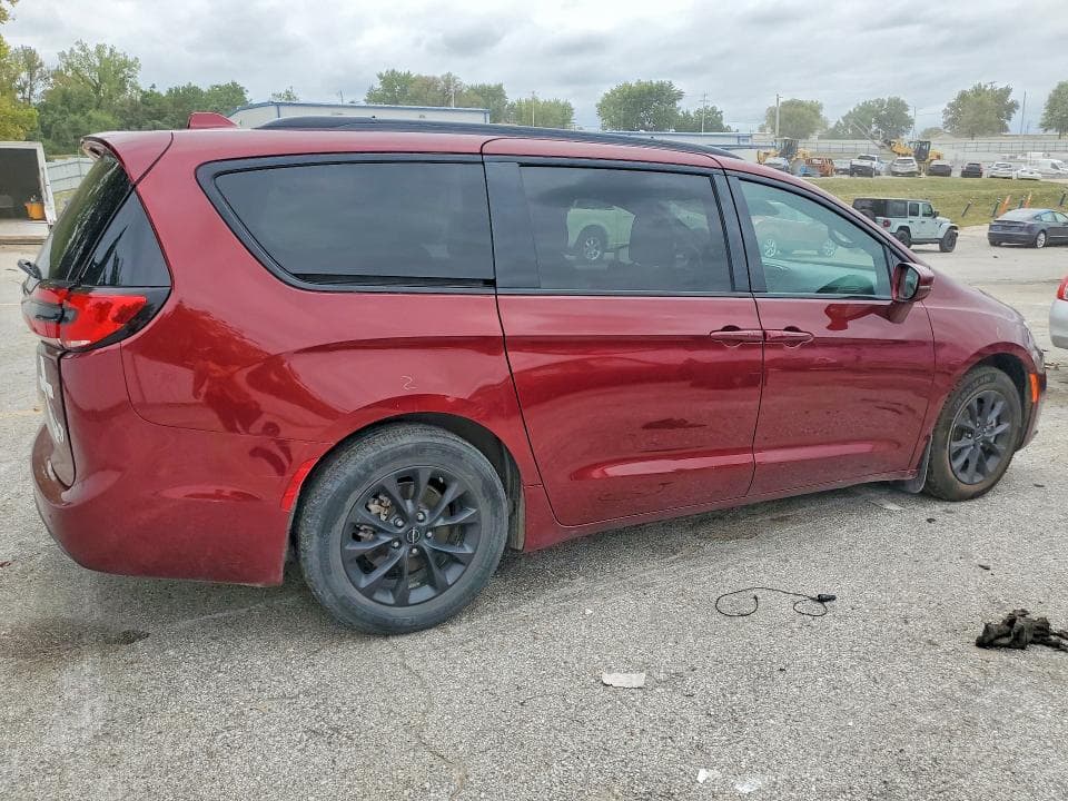 2021 CHRYSLER PACIFICA 3