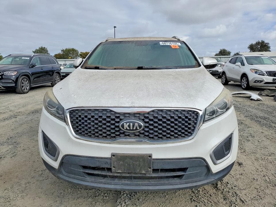 2017 KIA SORENTO LX 5