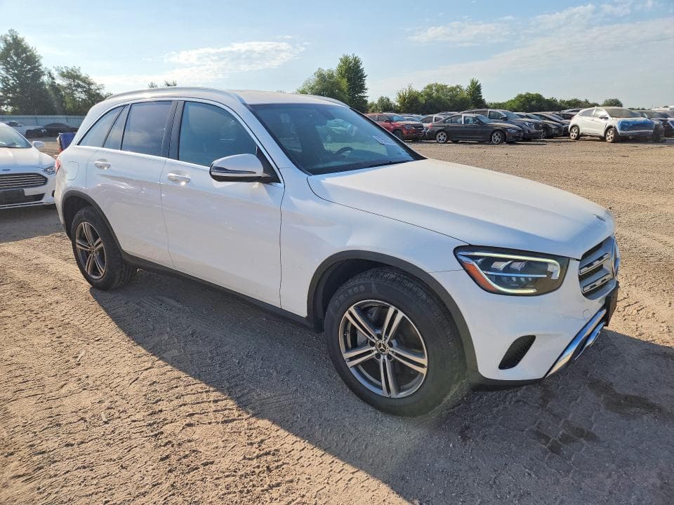2020 MERCEDES-BENZ GLC 300 4