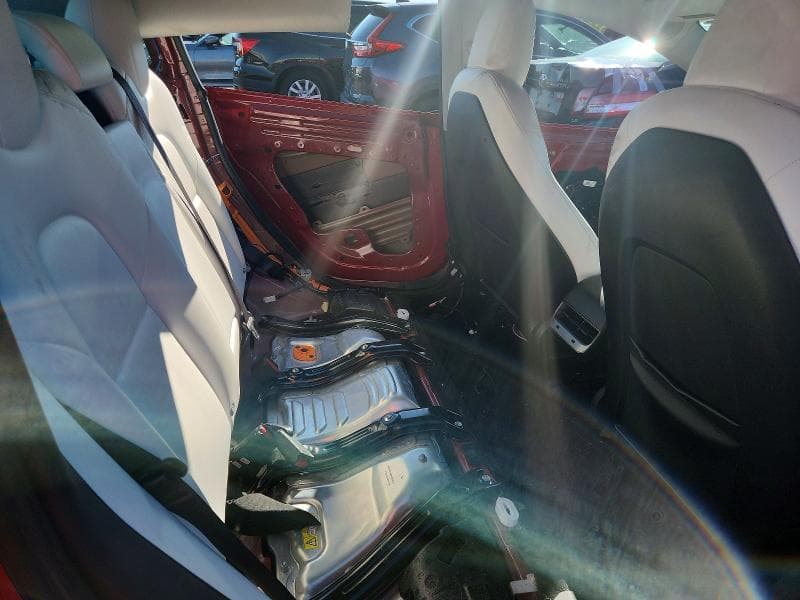 2018 TESLA MODEL 3 10
