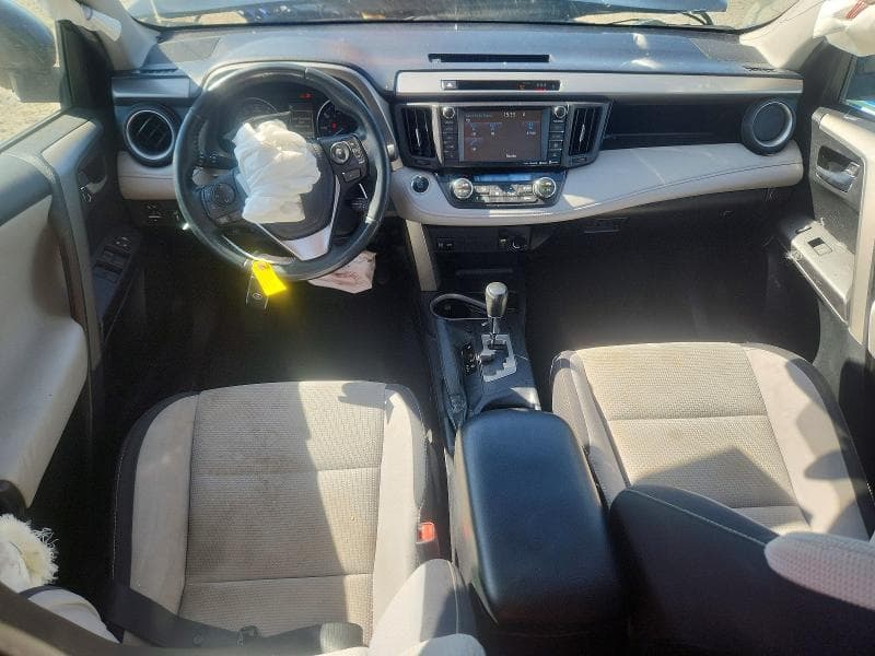 2017 TOYOTA RAV4 XLE 8