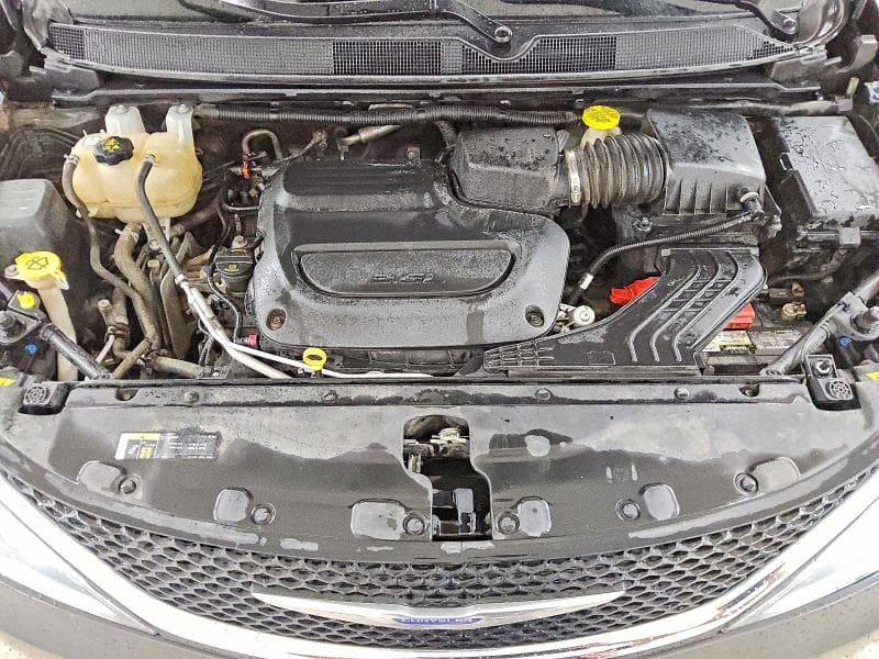 2020 CHRYSLER PACIFICA LIMITED 12