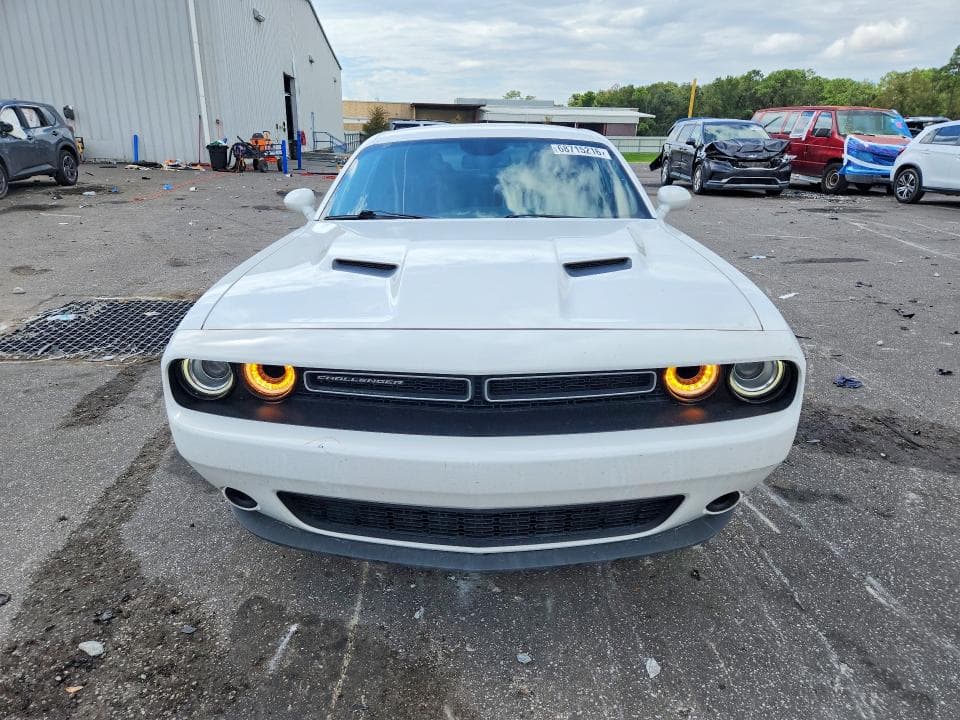 2018 DODGE CHALLENGER SXT 5