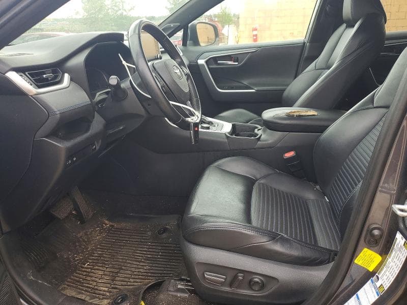 2019 TOYOTA RAV4 XSE 7