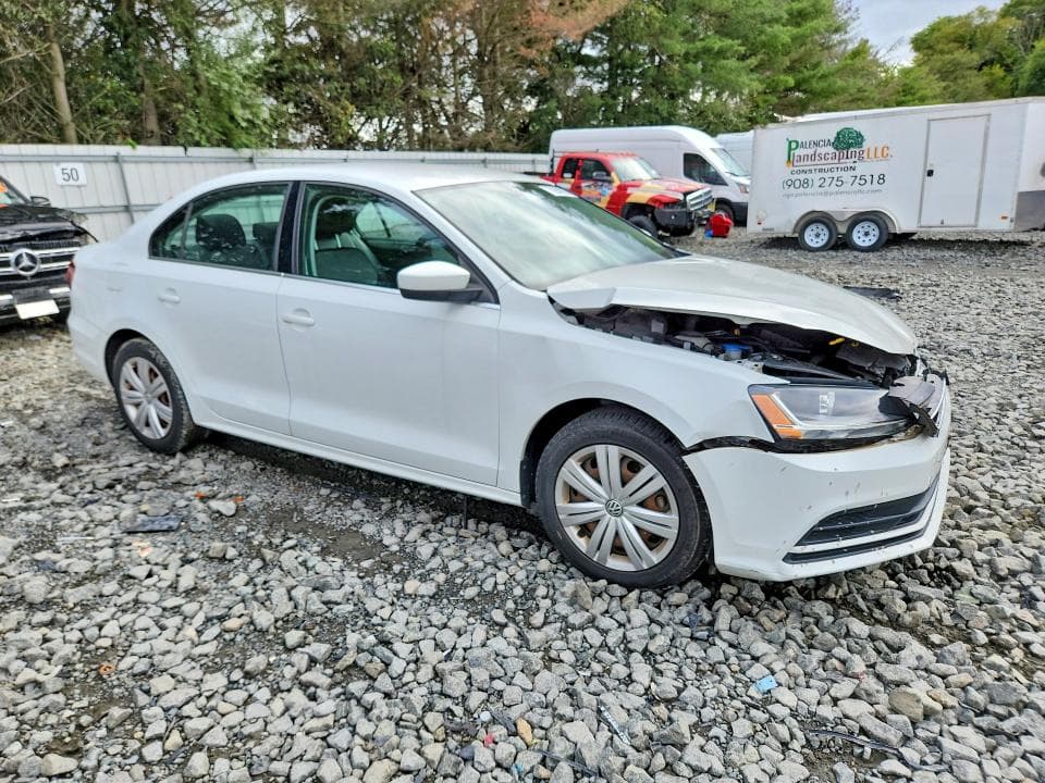 2017 VOLKSWAGEN JETTA S 4