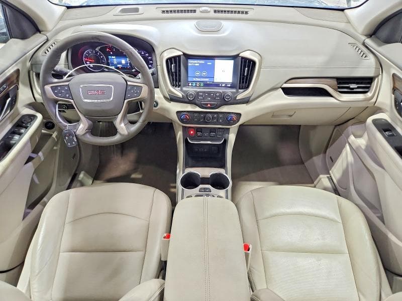 2018 GMC TERRAIN DENALI 8