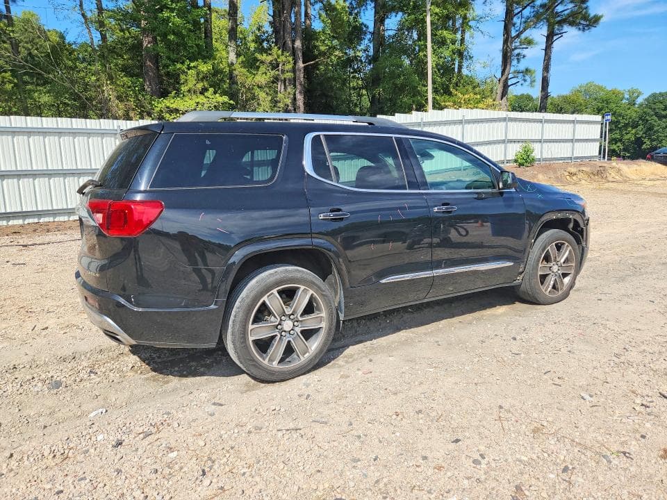 2017 GMC ACADIA DENALI 3