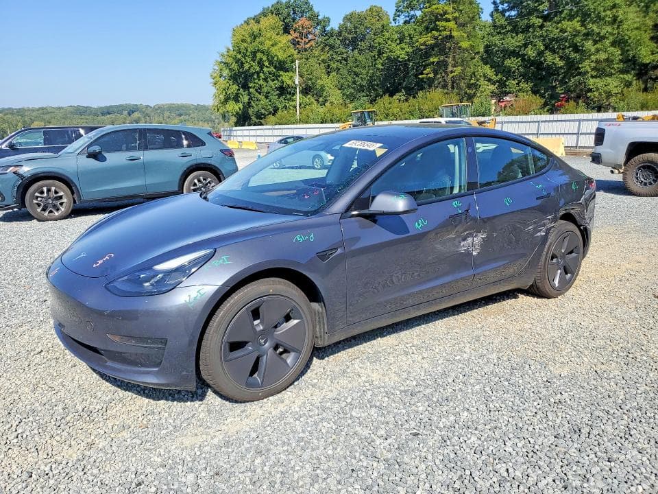 2023 TESLA MODEL 3 - 1