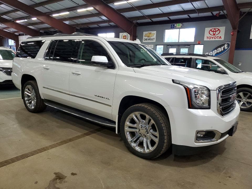 2017 GMC YUKON XL K1500 SLT 4