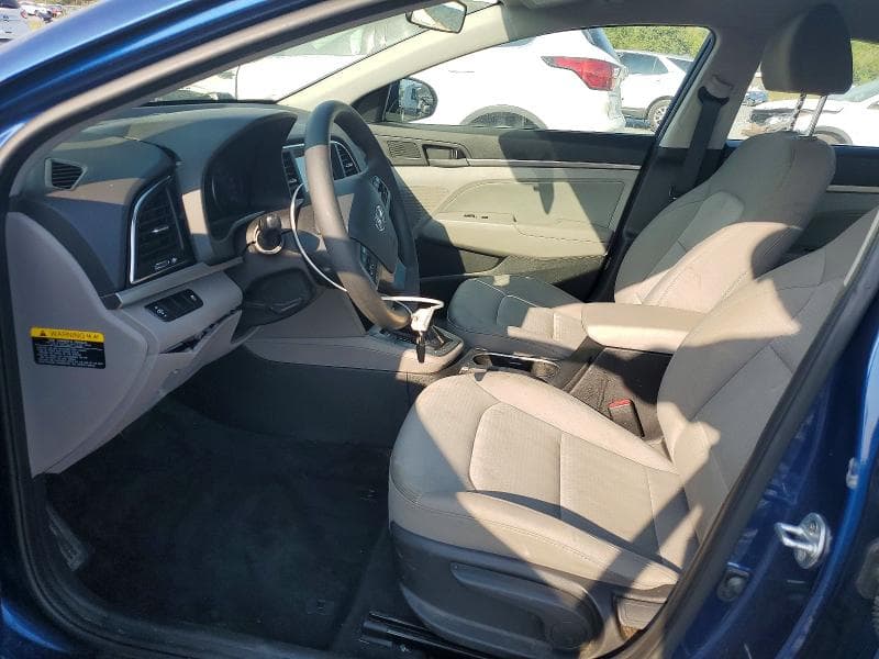 2017 HYUNDAI ELANTRA SE 7