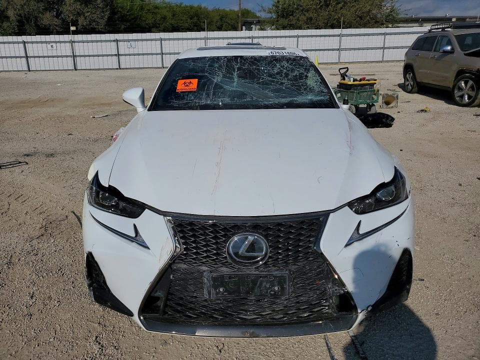 2019 LEXUS IS 300 5