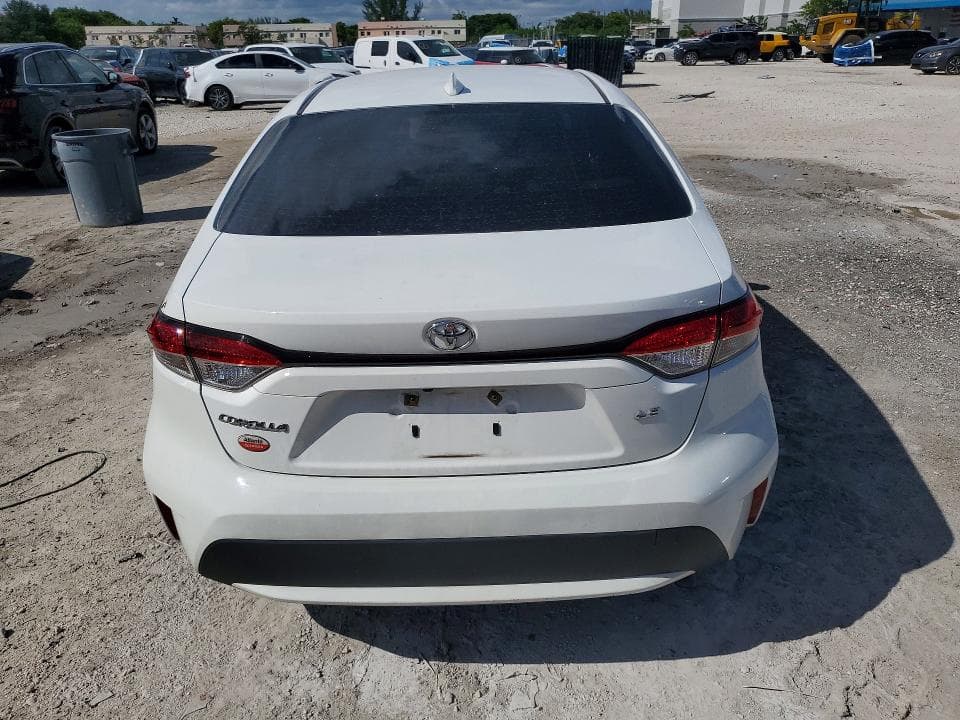 2021 TOYOTA COROLLA LE 6