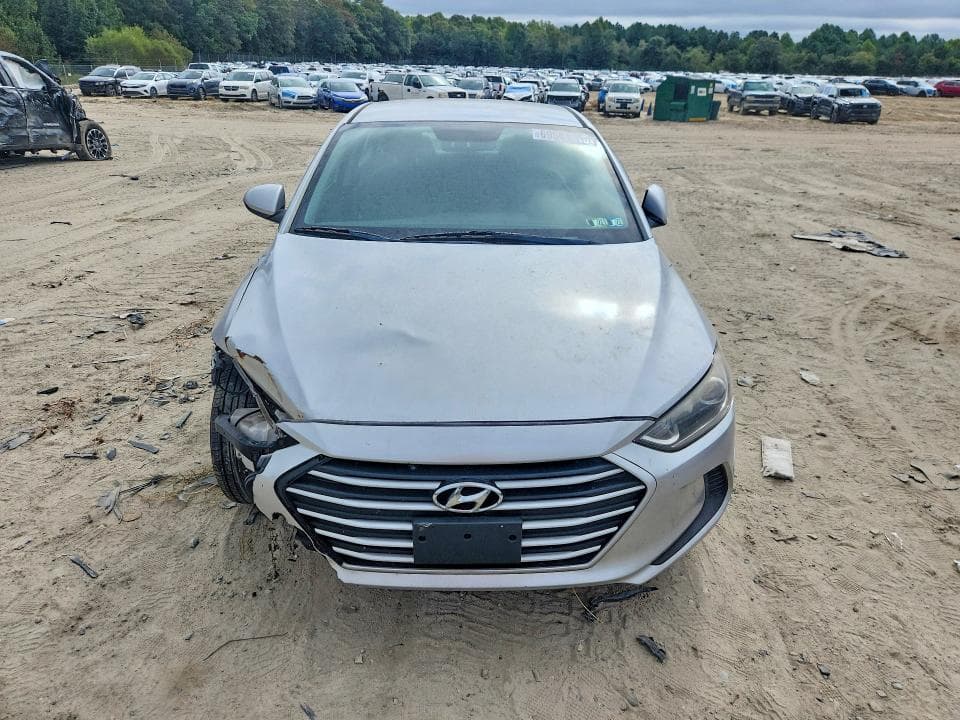 2017 HYUNDAI ELANTRA SE 5