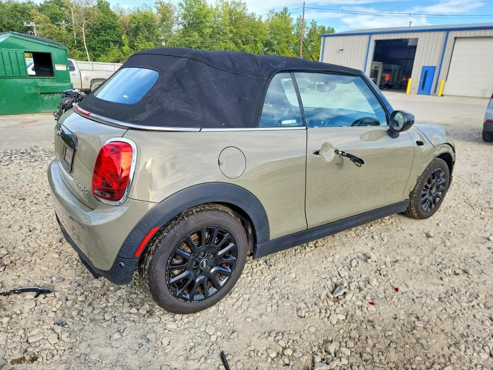 2020 MINI COOPER 3