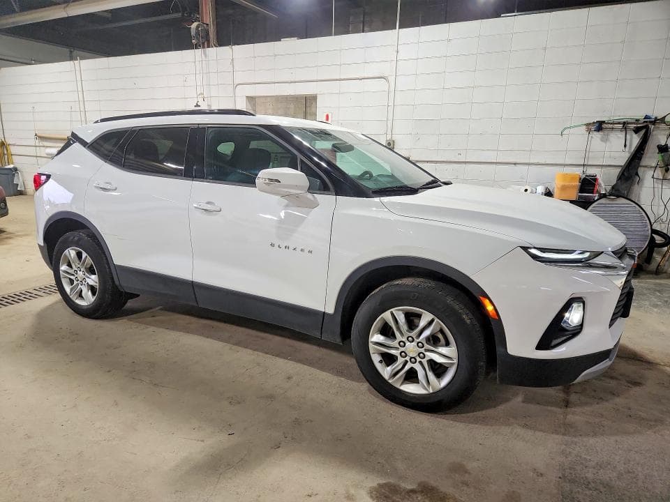 2019 CHEVROLET BLAZER 2LT 4
