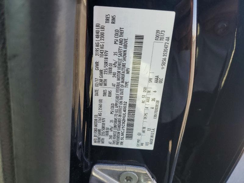 2017 LINCOLN MKC PREMIERE 14