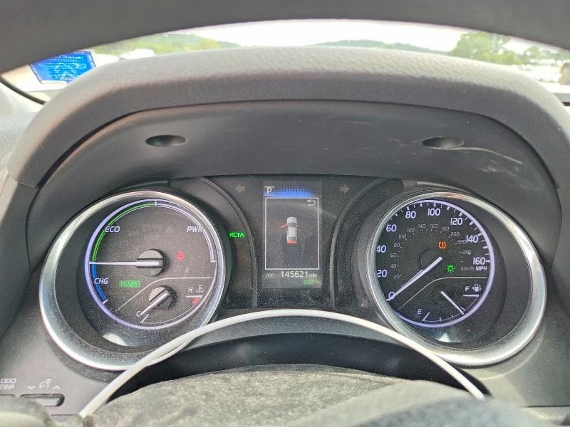 2018 TOYOTA CAMRY HYBRID LE 9