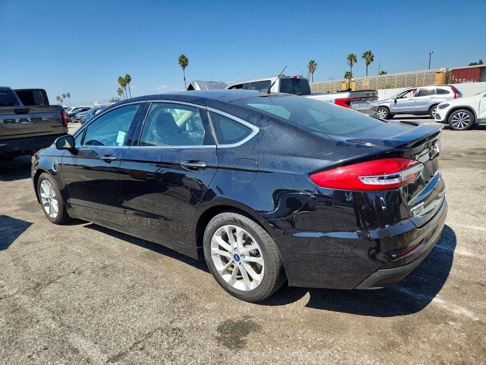 2019 FORD FUSION TITANIUM 2