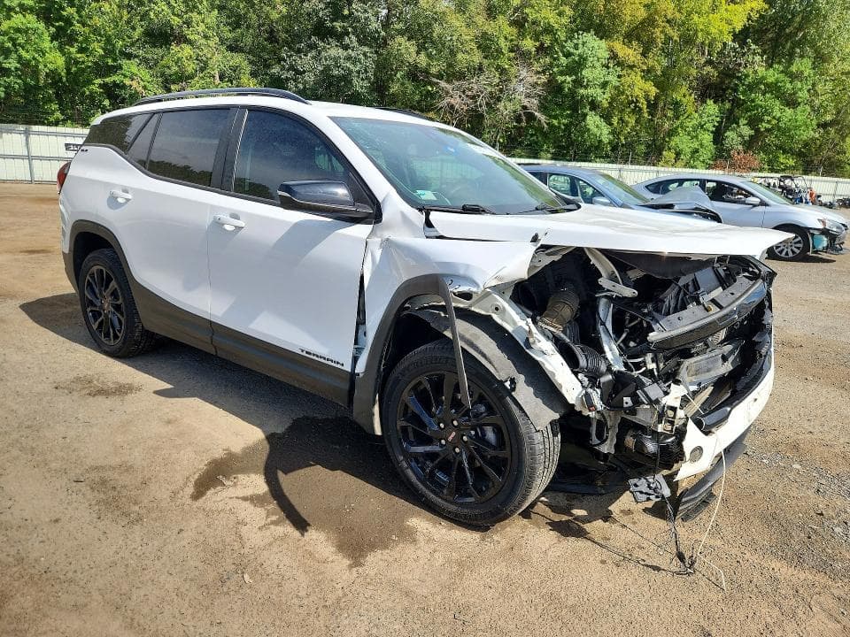 2023 GMC TERRAIN SLE 4