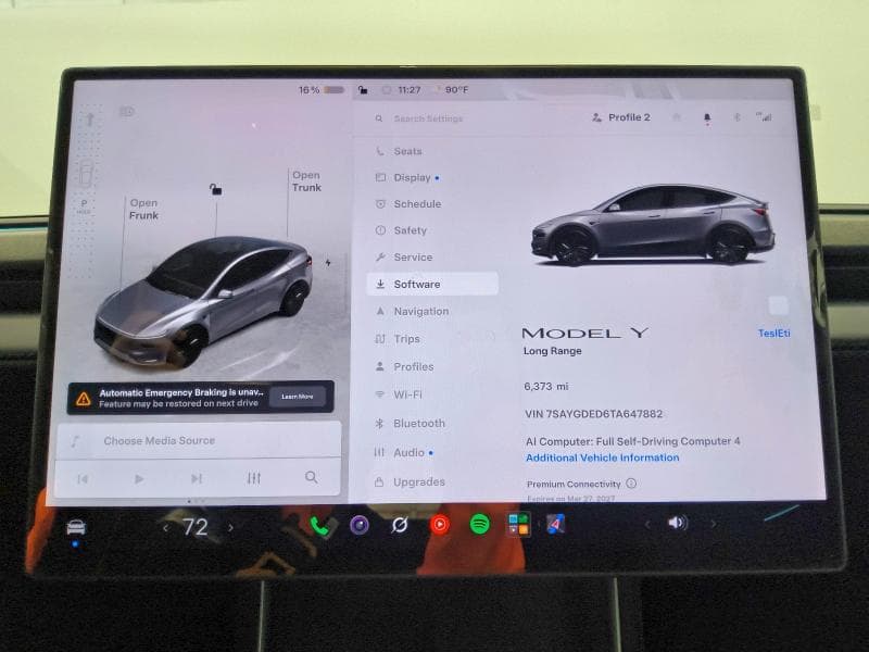 2026 TESLA MODEL Y 9