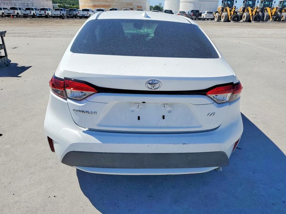 2020 TOYOTA COROLLA LE 6