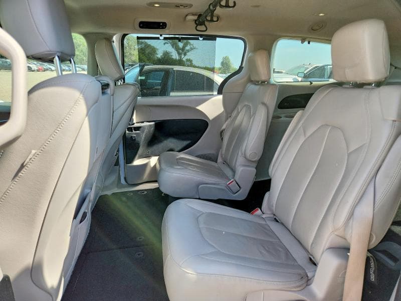 2018 CHRYSLER PACIFICA TOURING L PLUS 11