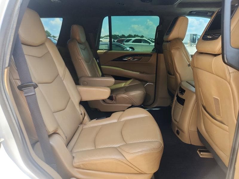 2019 CADILLAC ESCALADE PLATINUM 11