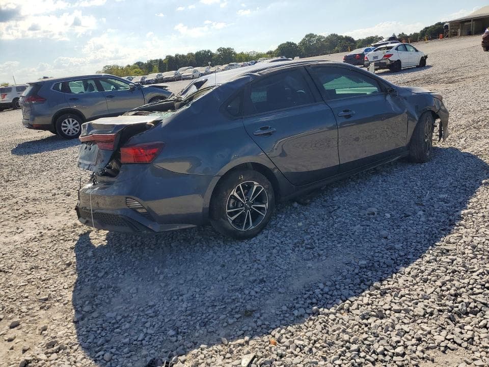 2024 KIA FORTE LXS 3