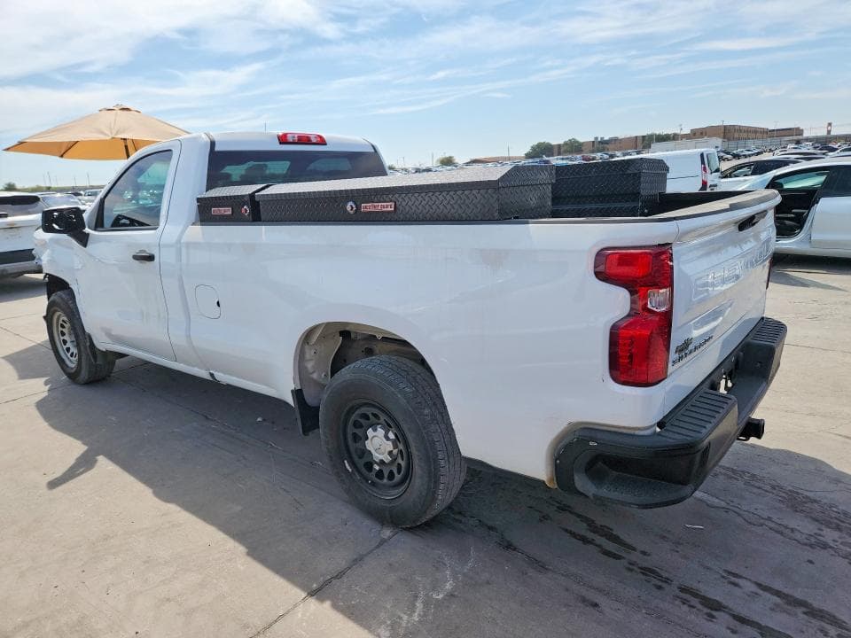 2024 CHEVROLET SILVERADO C1500 2