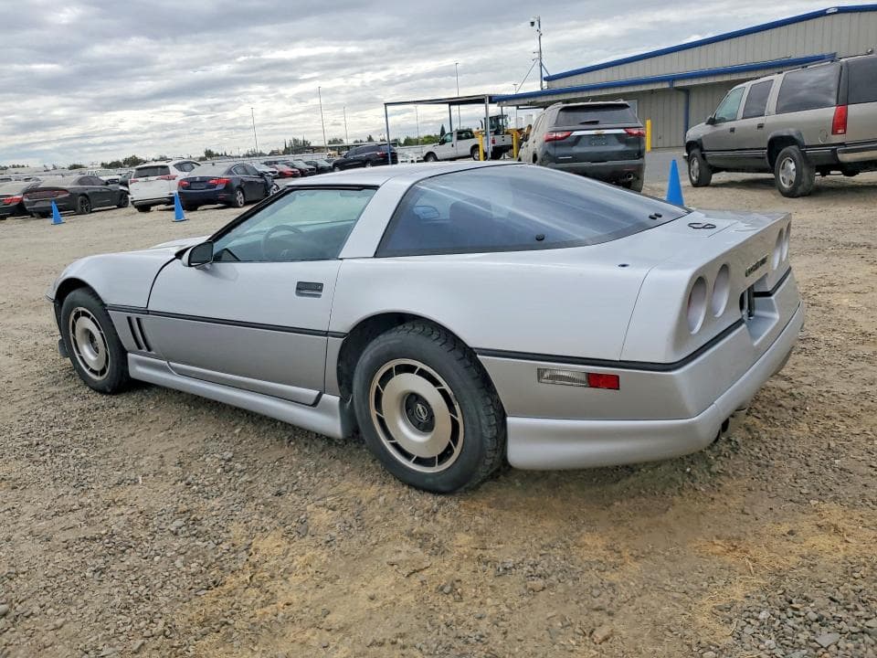 1984 CHEVROLET CORVETTE 2