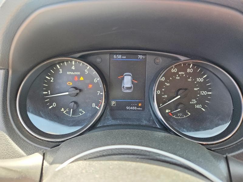 2018 NISSAN ROGUE SV 9