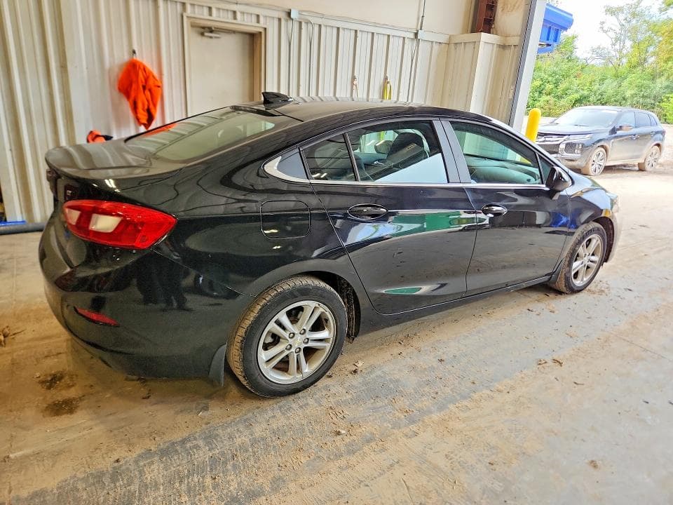 2017 CHEVROLET CRUZE LT 3