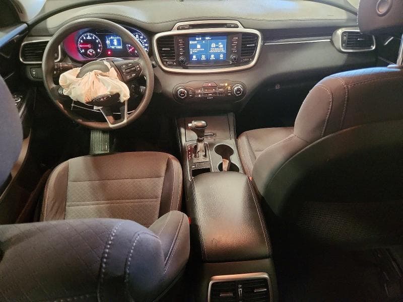 2018 KIA SORENTO LX 8