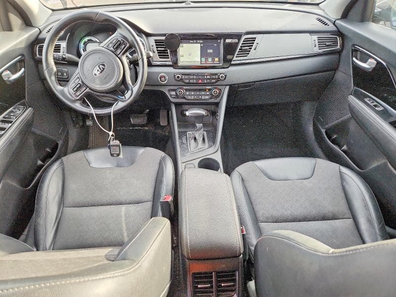 2018 KIA NIRO EX 8