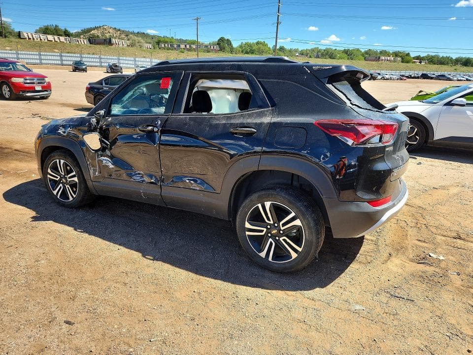 2023 CHEVROLET TRAILBLAZER LT 2