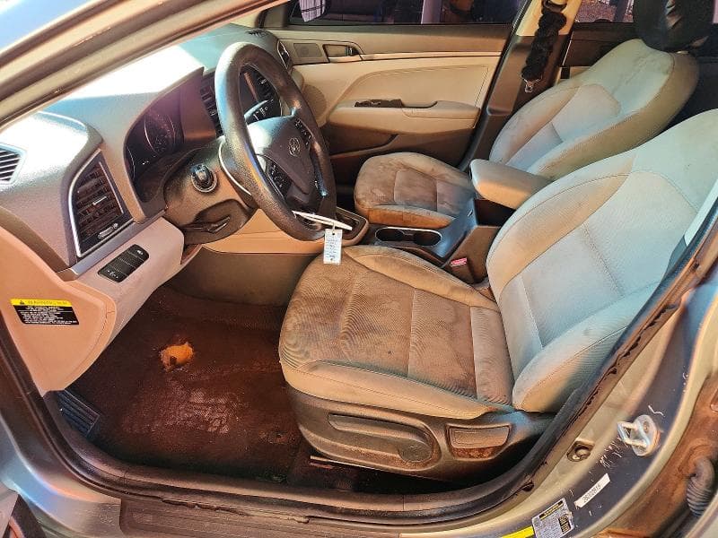 2017 HYUNDAI ELANTRA SE 7