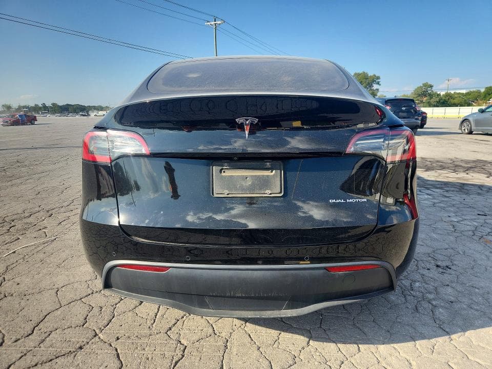 2021 TESLA MODEL Y 6