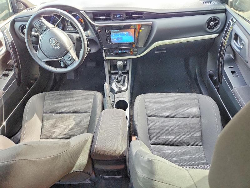 2018 TOYOTA COROLLA IM BASE 8