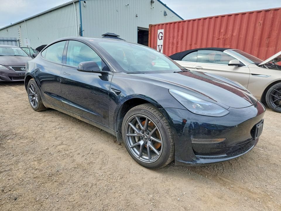 2023 TESLA MODEL 3 4