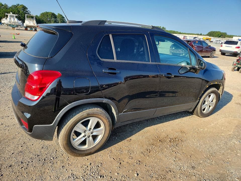2021 CHEVROLET TRAX 1LT 3