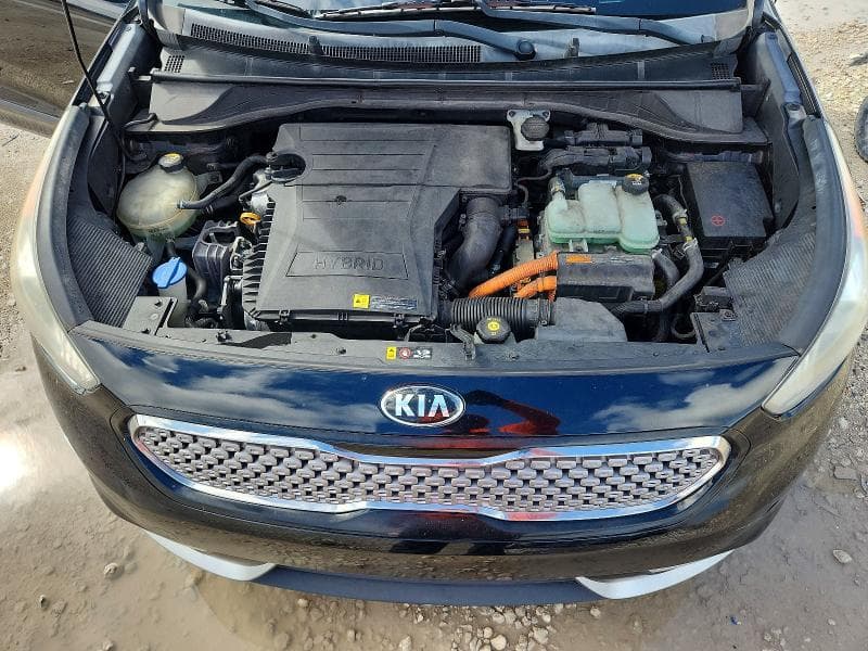 2017 KIA NIRO EX 12